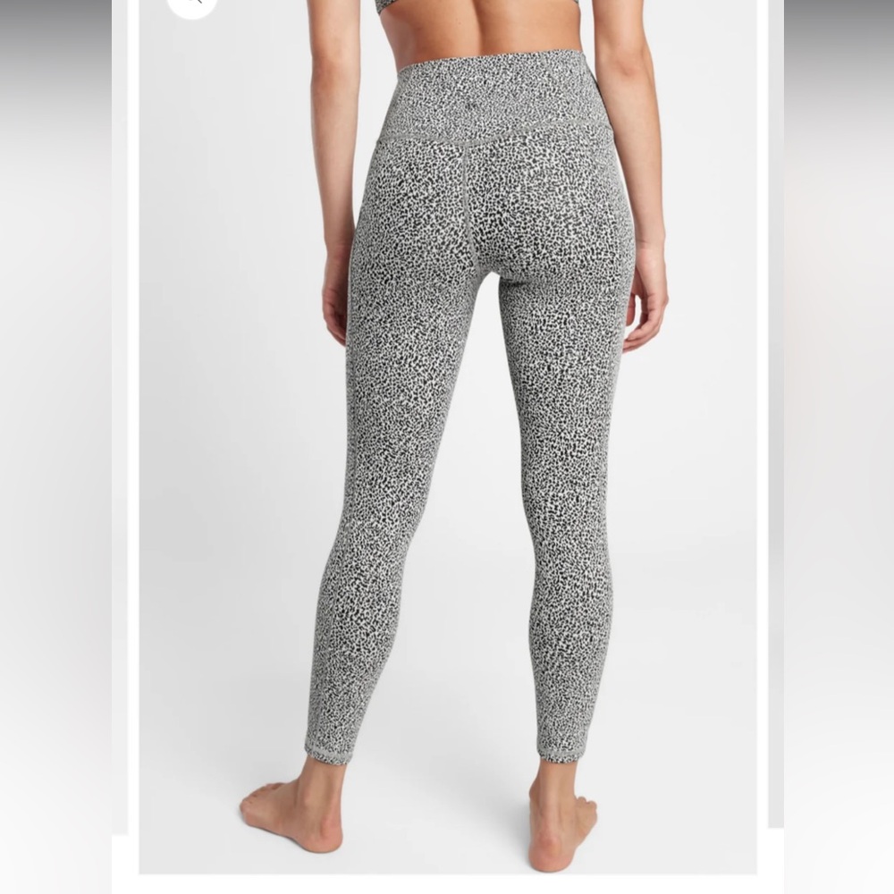 SALUTATION STASH HIGH RISE 7/8
LEGGING